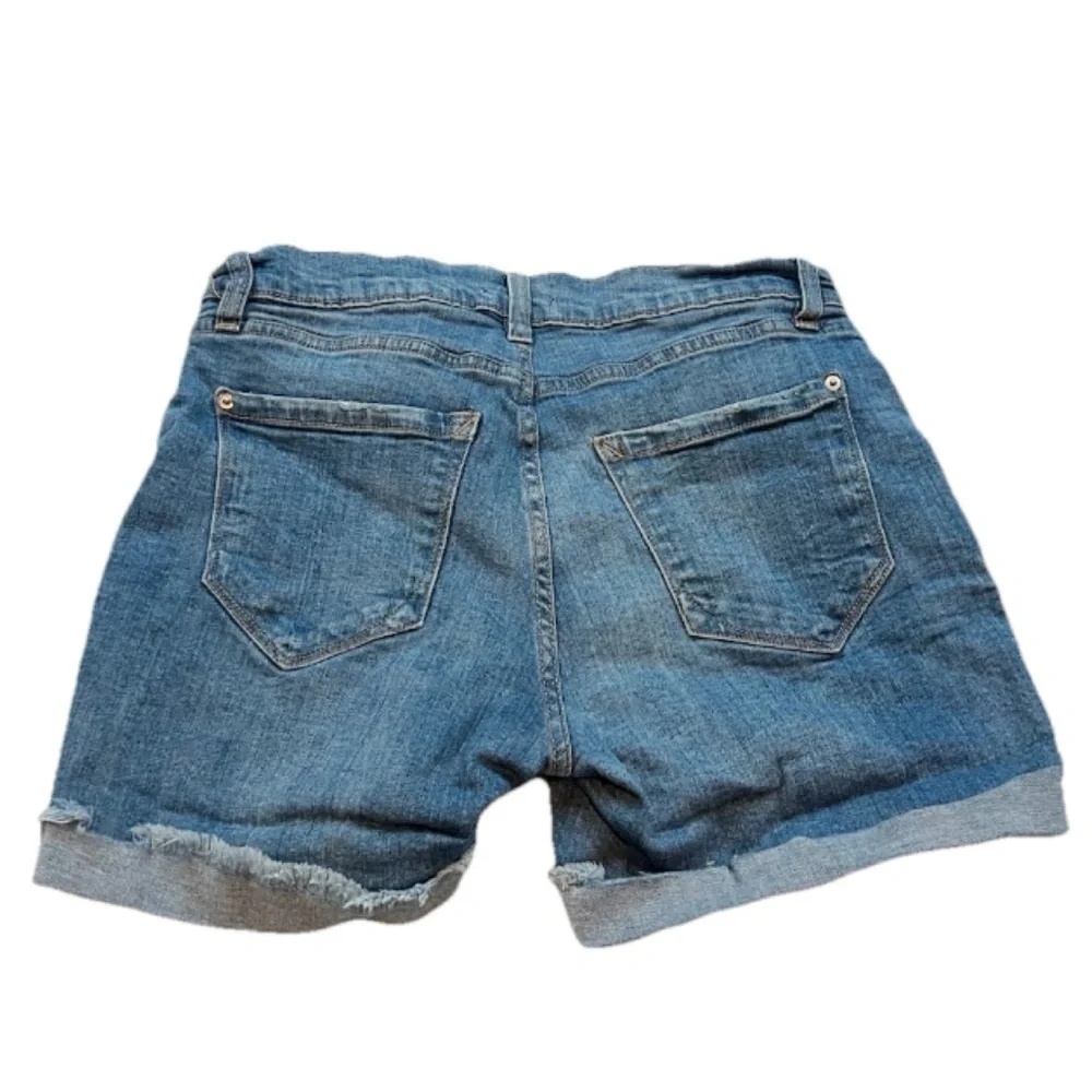 Kensie Cuffed Bermuda Stretch Medium Wash High Rise Denim Jean Shorts Sz 6/28
